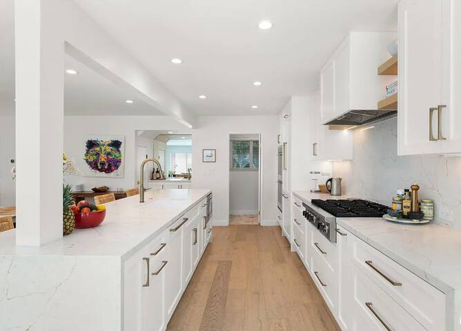 Paradise in Venice – Next to Abbot Kinney! gallery image 3