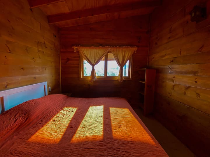 საძინებელი 1