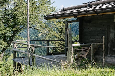 Cosy cabin, fresh mood, amazing view