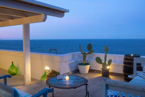 Suite Casa De Vita - (amazing view on the coast)