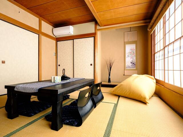 3LDK Penthouse with Modern Japanese style interior gallery image 2
