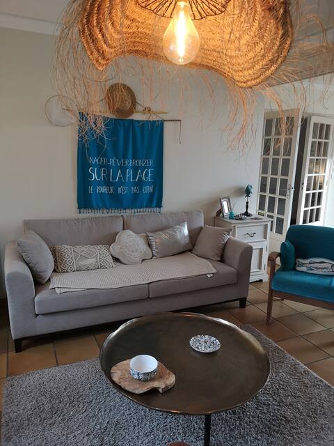 Top performing Airbnb: Roscoff: house overlooking the sea in Roscoff