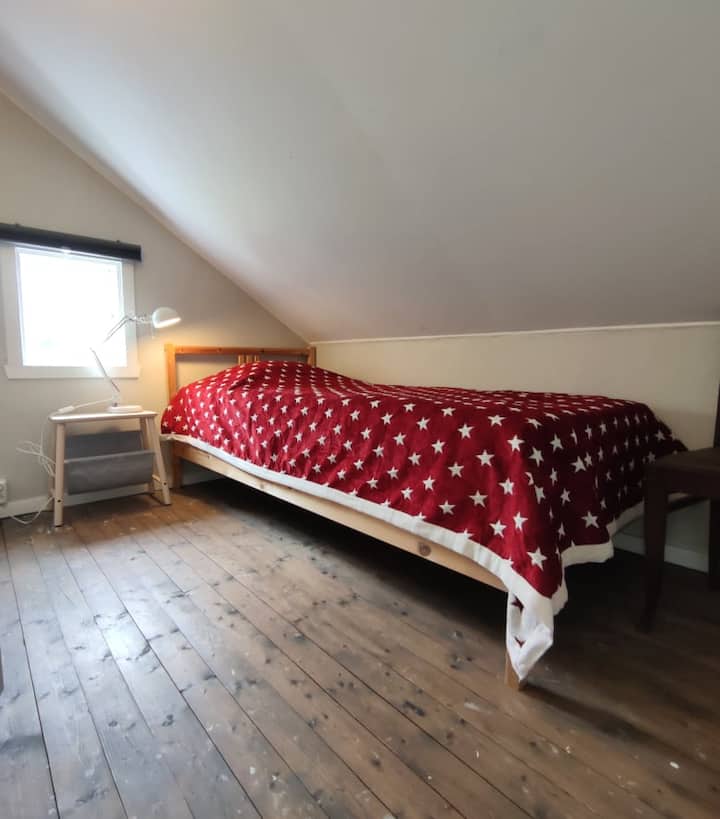Dormitorio 4, cama individual.