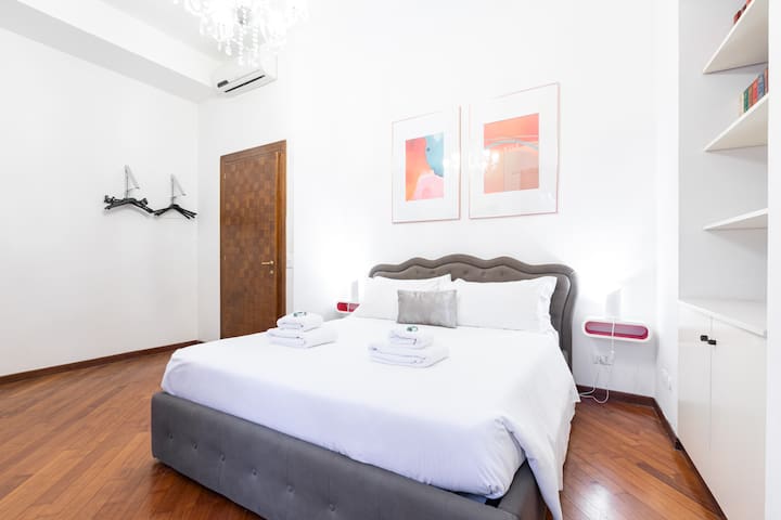 Amazing Art Déco Apartment Pantheon