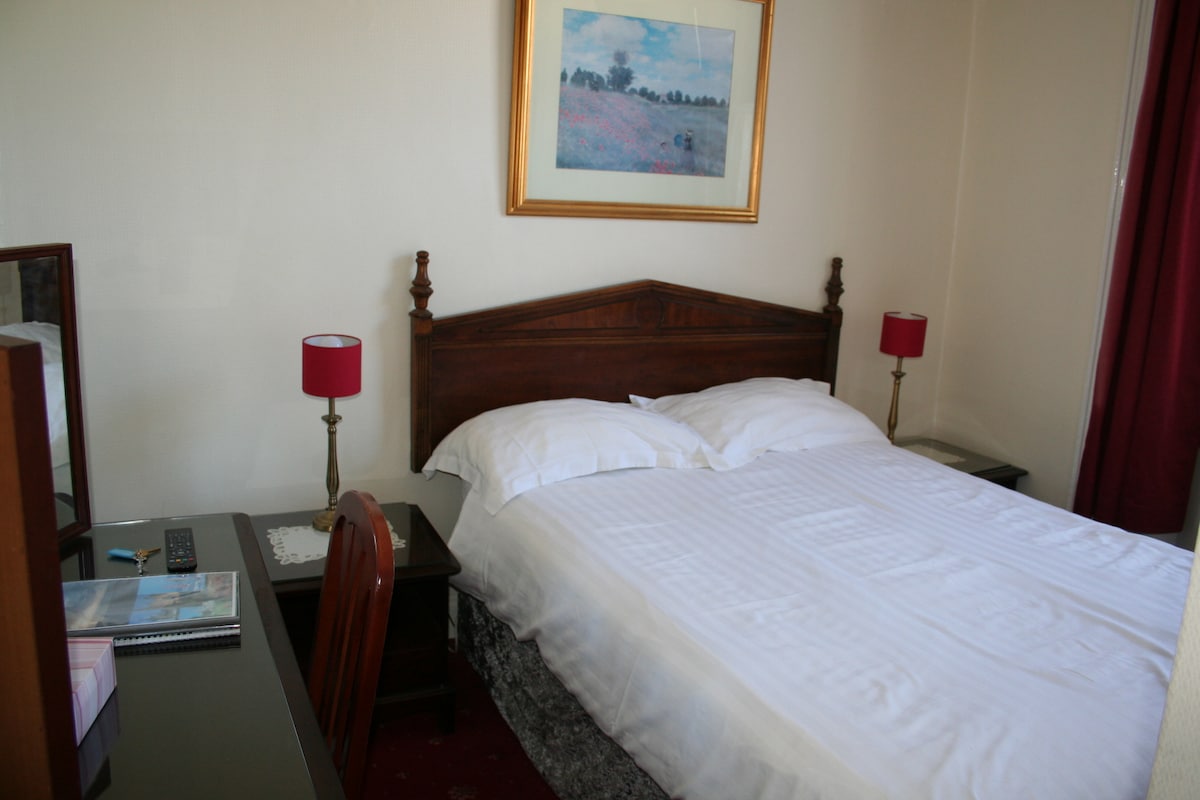 ห้อง 3 เตียงเดี่ยวแต่มีเตียงคู่