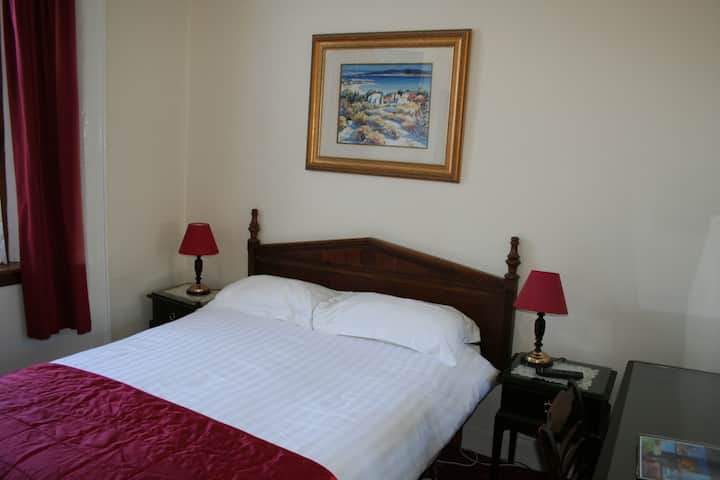 房间2单人房，但有双人床