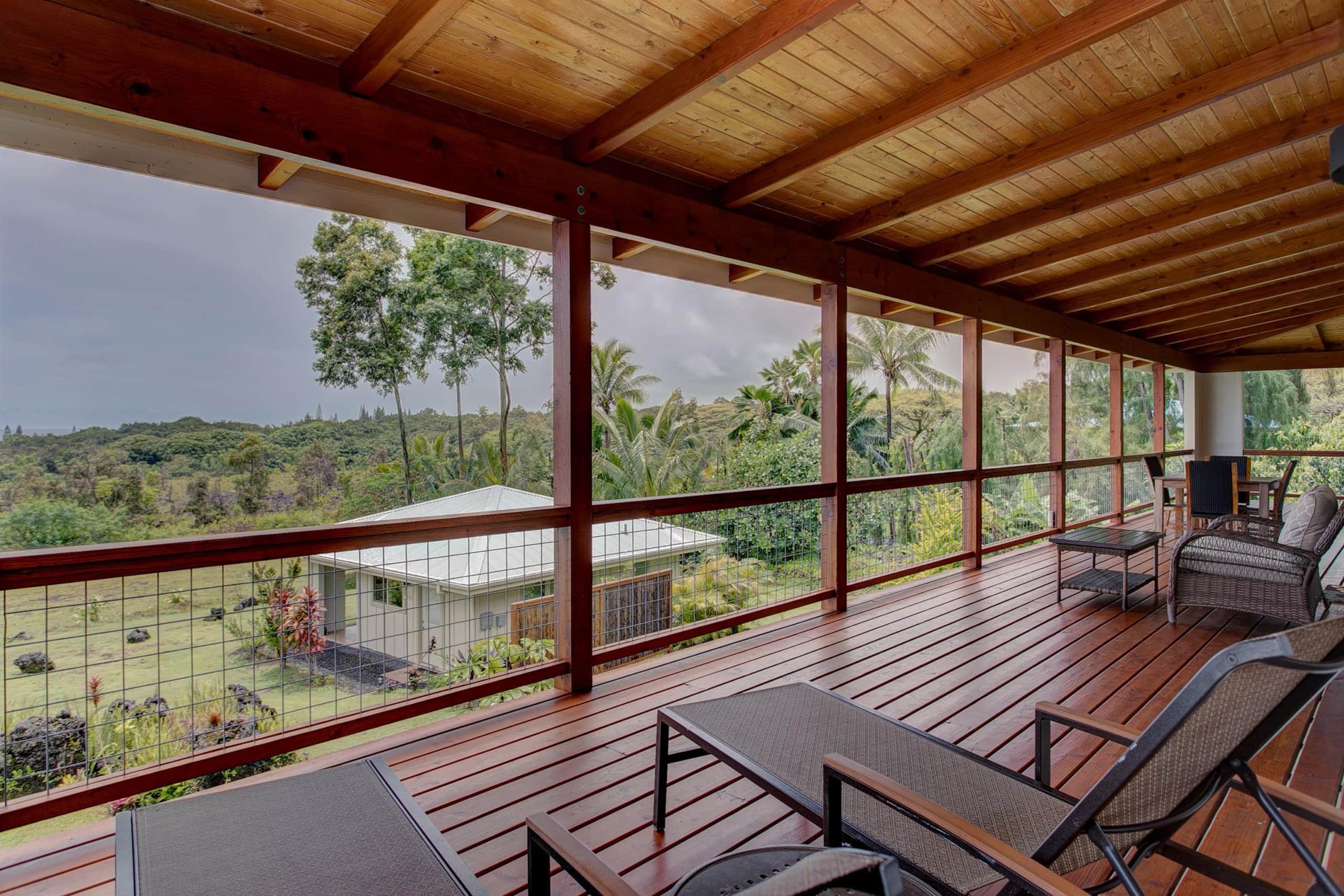 Home in Pahoa · ★4.94 · 2 bedrooms · 2 beds · 1.5 shared baths - Image 24