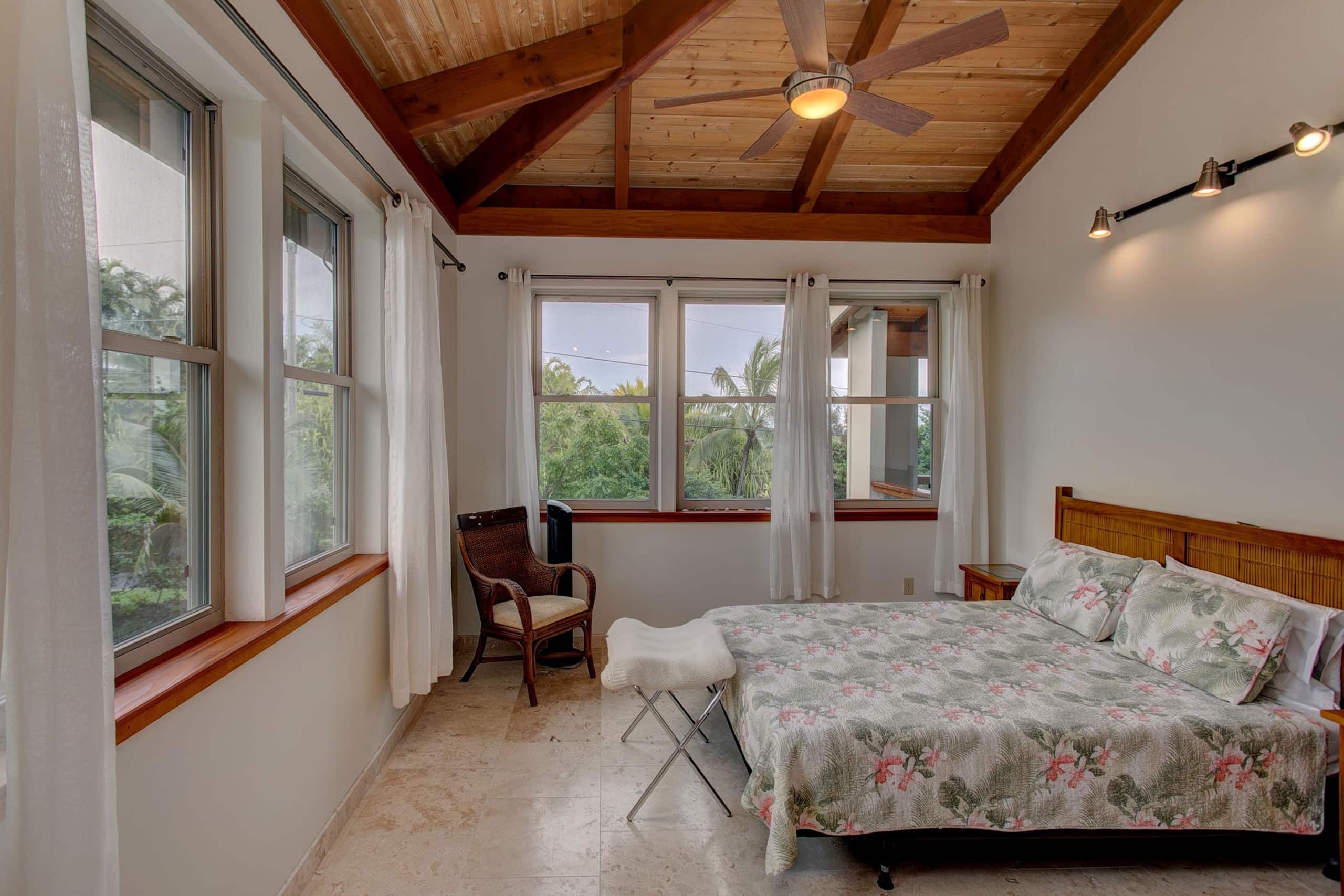 Home in Pahoa · ★4.94 · 2 bedrooms · 2 beds · 1.5 shared baths - Image 20