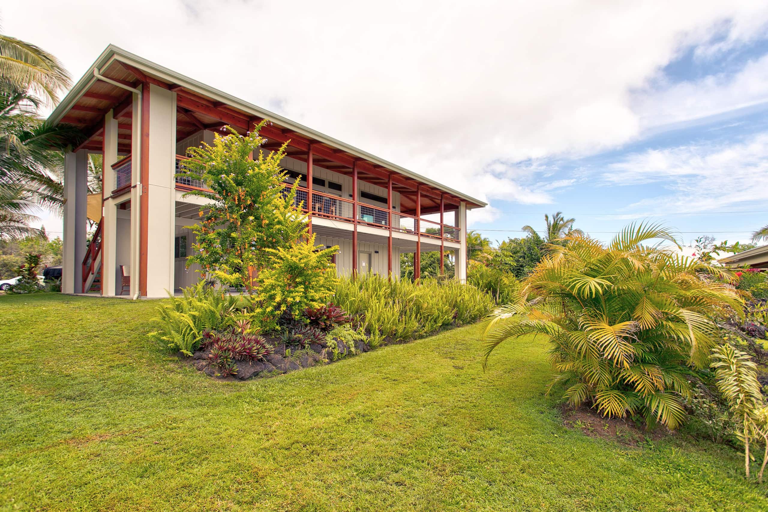 Home in Pahoa · ★4.94 · 2 bedrooms · 2 beds · 1.5 shared baths - Image 1