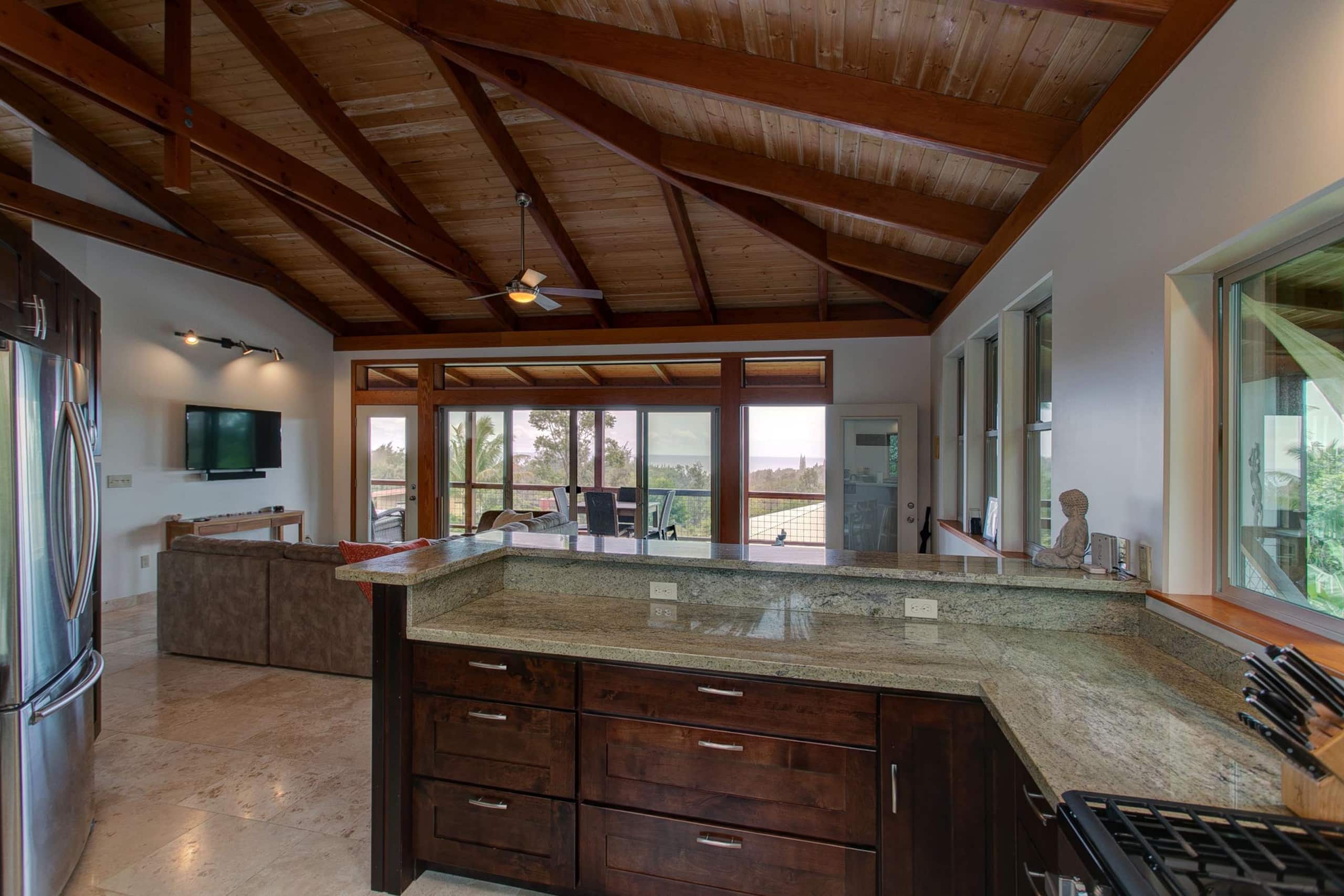 Home in Pahoa · ★4.94 · 2 bedrooms · 2 beds · 1.5 shared baths - Image 14