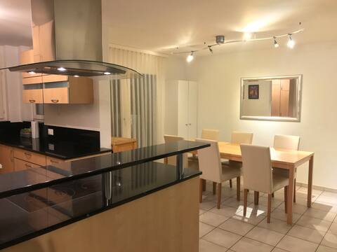 Hoppe villa with 5 bedrooms