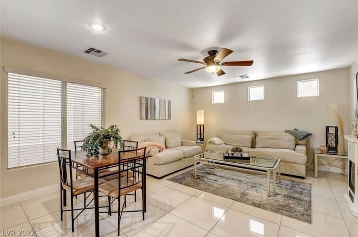Cozy House Near Las Vegas Strip! - Las Vegas, NV