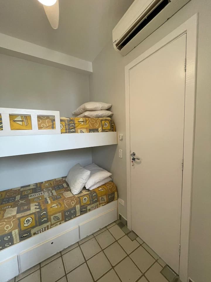 BWENI 02
Kitanda cha Ghorofa
