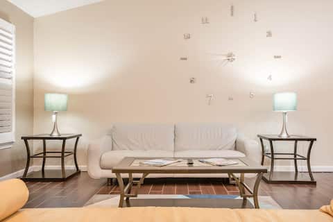 Relax! Refreshing 3 bedroom Rancher