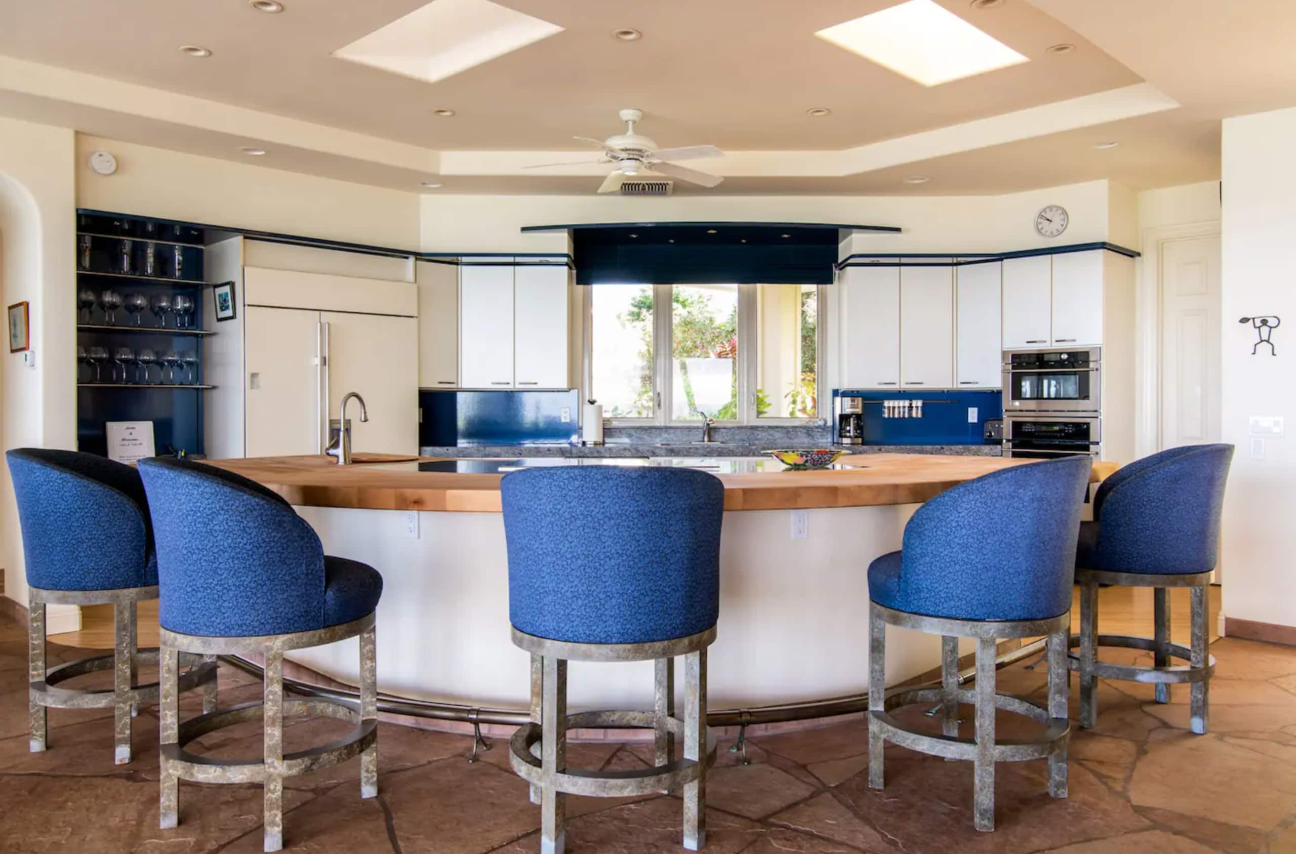 Home in Kihei · ★5.0 · 3 bedrooms · 3 beds · 3 baths - Image 5