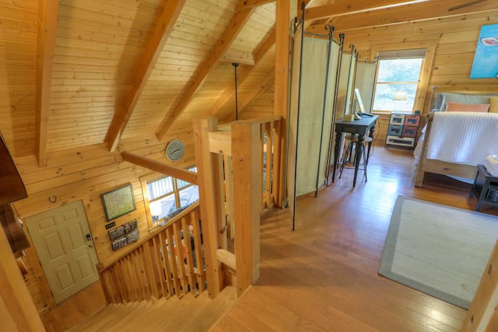 Loft Bedroom - overlooks living room