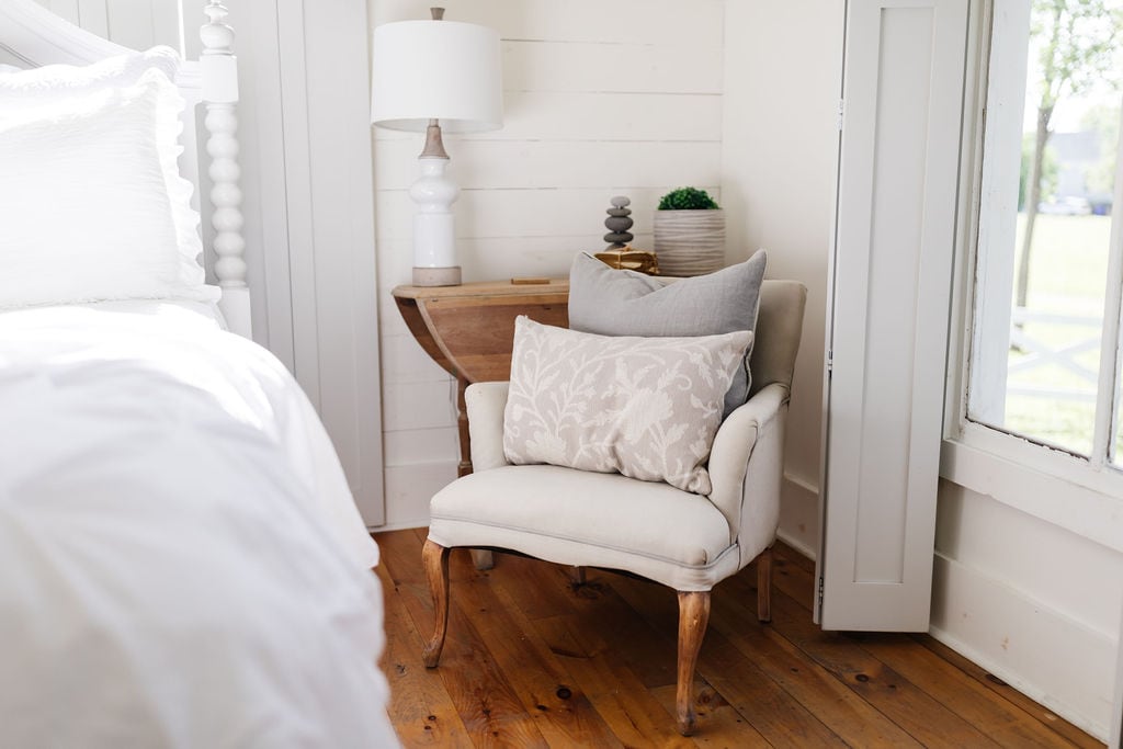 Sehemu ya kustarehesha ya kupumzika kabla ya kulala.