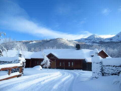 Large Mountain House in Termas de Chillan