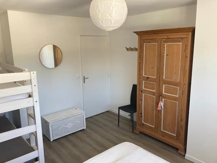 საძინებელი 2