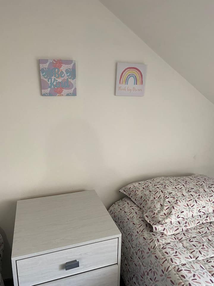 საძინებელი 3