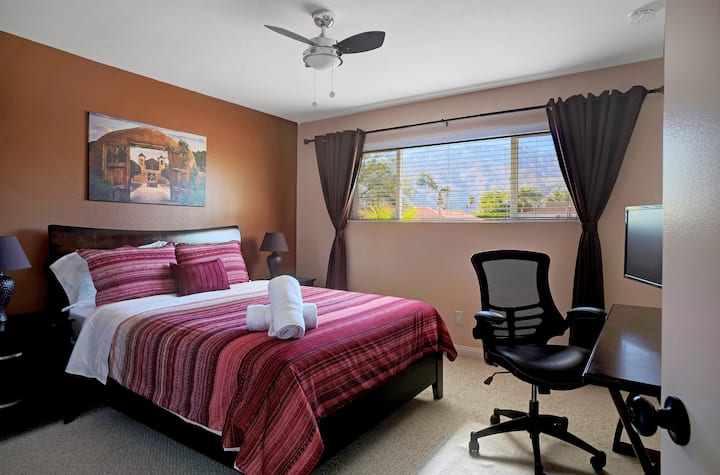 So does the third bedroom...