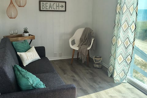 On the Beach Cottage in Fairhaven