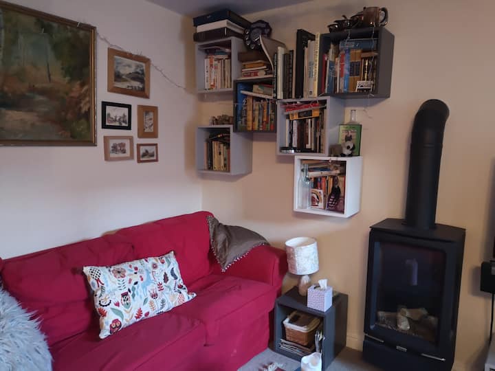Unique 2-bed First-floor Apartment - Witney