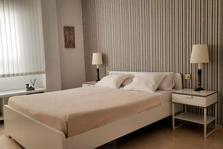 卧室I可入住2人