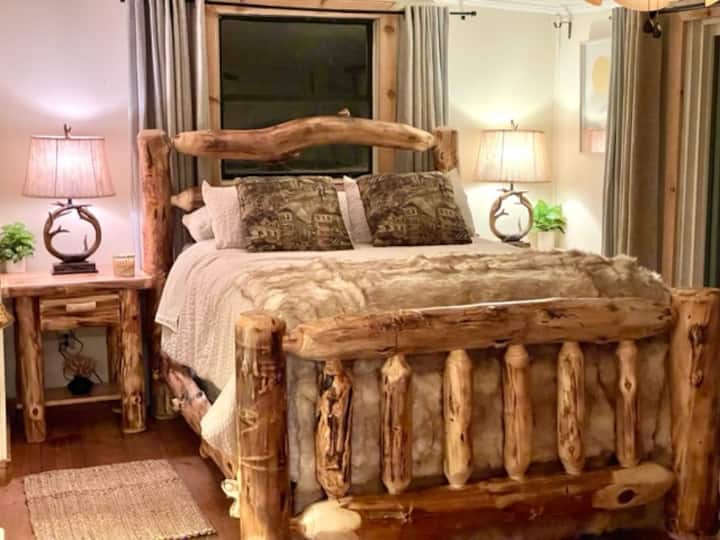 Mountain Home Retreat - Franklin, NC