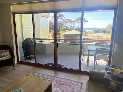 Popular Airbnb listing: Fathoms 7 - Beach, Pool and Tennis and Wifi. in Mollymook Beach