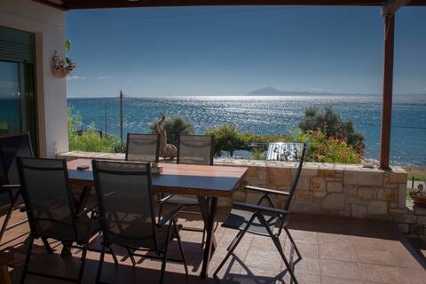 "Sea"  Beach villa - with Unlimited view
