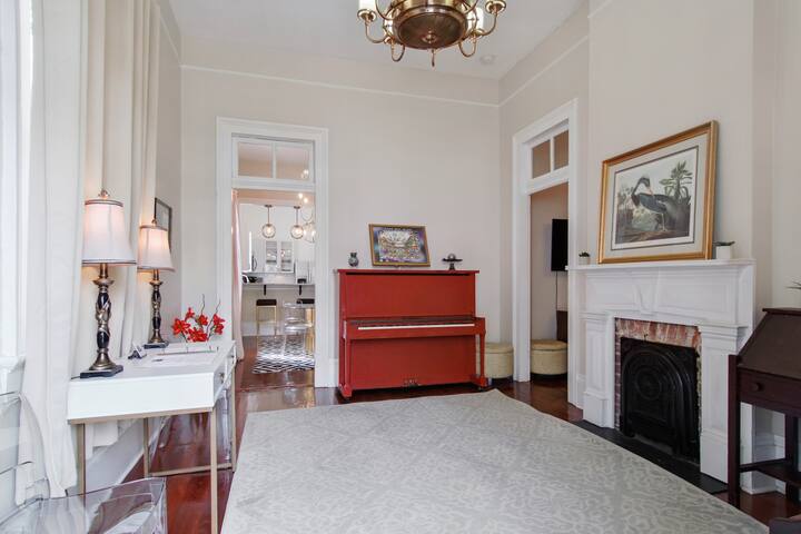 Music Lovers Dream – Frenchmen Street Guesthouse gallery image 3