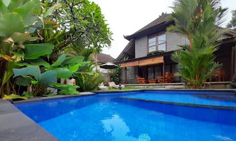 Garden Villa & Pool, Traditional Village