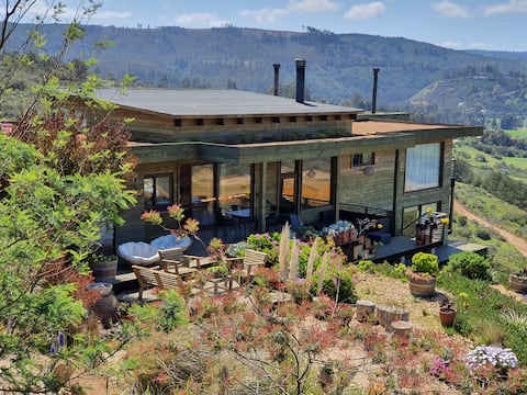 Casagrande Tunquen, ocean and wetland views