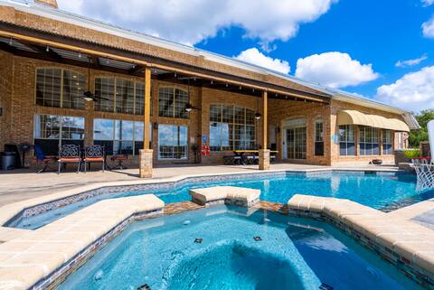 Luxurious Estate with Private Pool & City Views