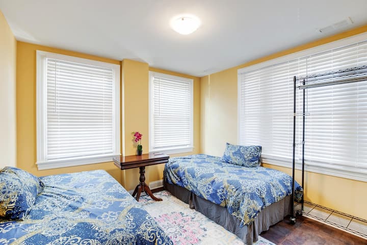 ห้องนอน 5 บนชั้น 3 นอนได้ 2 คนนอนได้ 2 คน