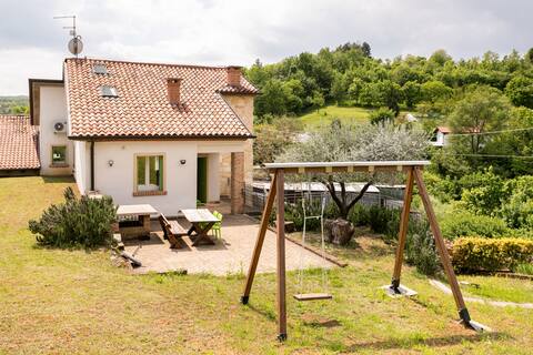 Pietra e Ulivi Country House