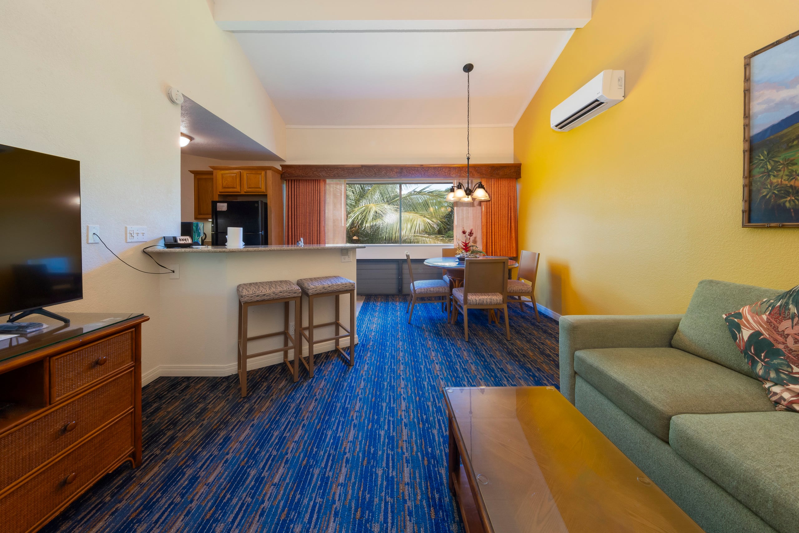 Condo in Kauai · ★4.75 · 1 bedroom · 2 beds · 1 shared bath - Image 4