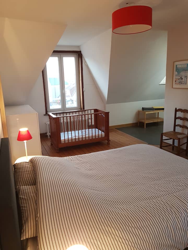 Schlafzimmer 1