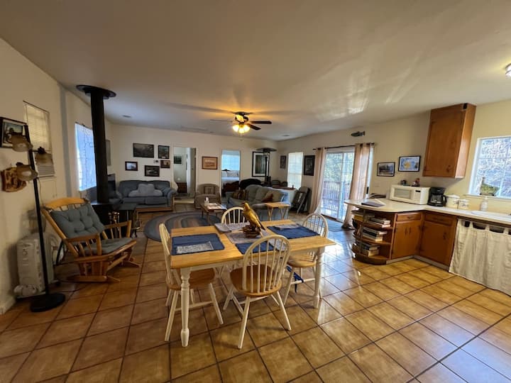 Top 10 Airbnb Vacation Rentals In Dunsmuir, California Trip101