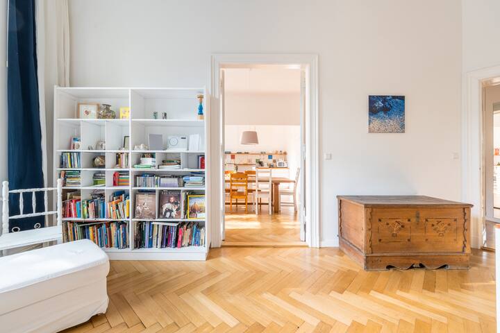 Modern. Central. Spacey. Homy. gallery image 4