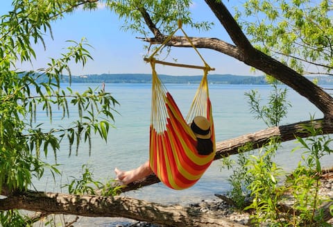 Chic, bright, 3-room apartment, 150 m to the lake