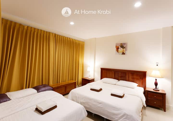 Dhoma e gjumit e dytë me krevat dopio "King" dhe një divan