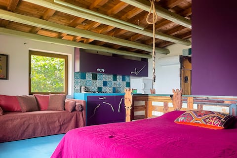 Studio beachfront 12km from Verdura Golf