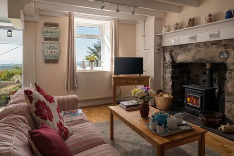 Arallt Holiday Cottage, Llŷn Peninsula, SuperHost