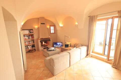 Perinaldo_House (ITRA 008040-LT-0044)