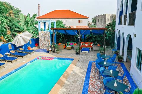 Camara Gardens Apartment with Pool - Brufut...