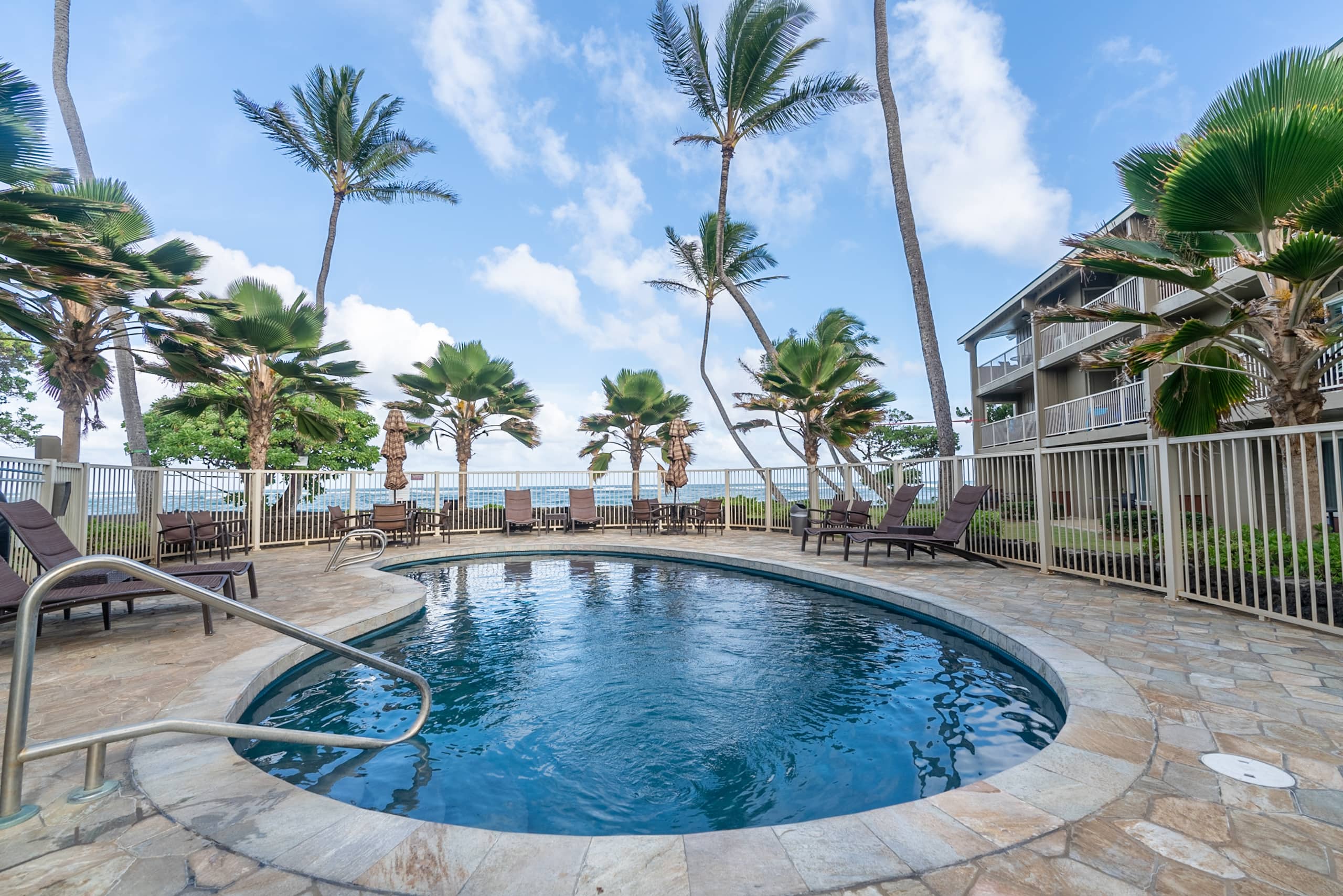 Condo in Kapaa · ★4.84 · 2 bedrooms · 2 beds · 1 private bath - Image 18