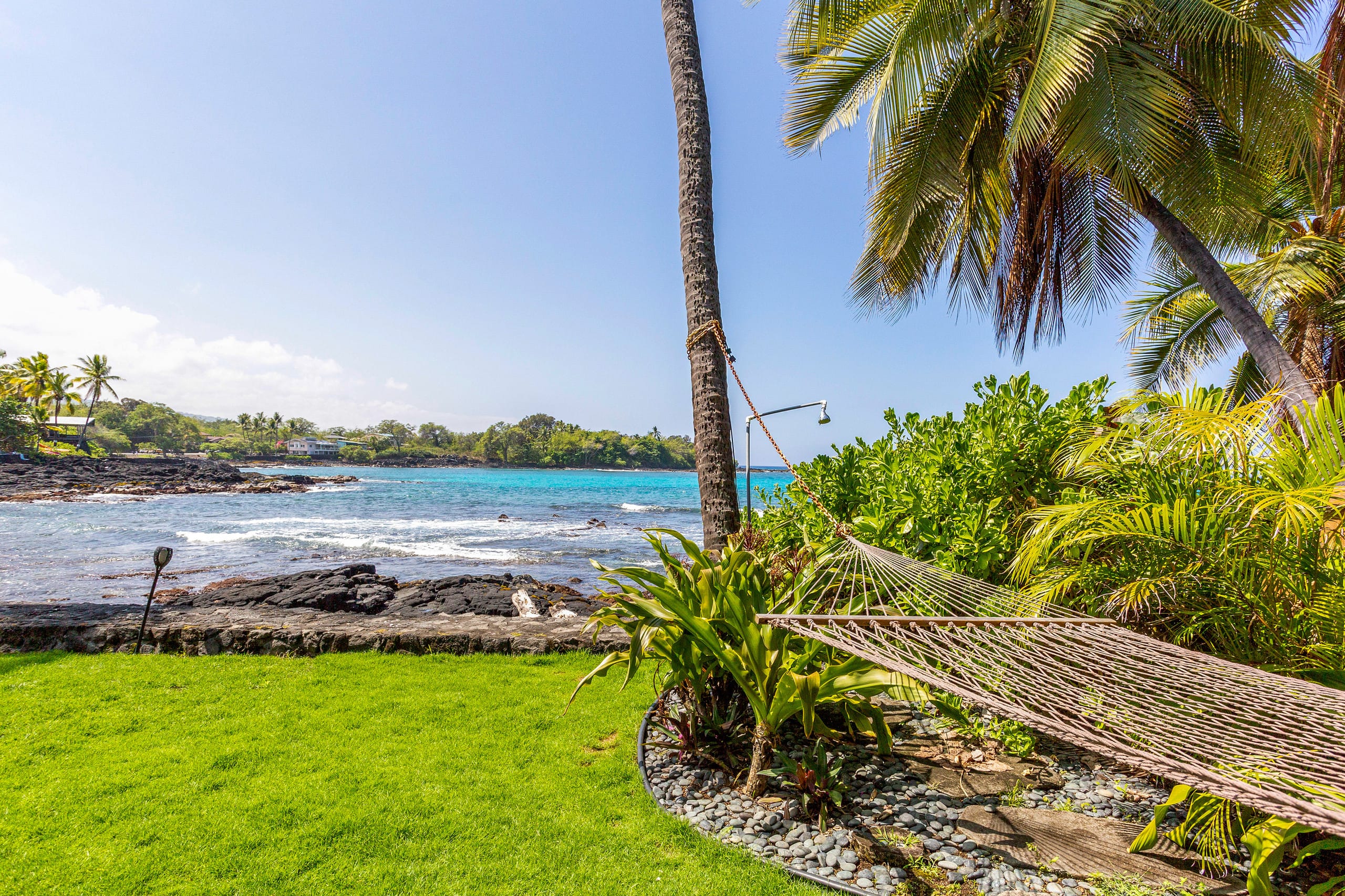 Home in Kailua-Kona · ★4.97 · 3 bedrooms · 3 beds · 3.5 baths - Image 44