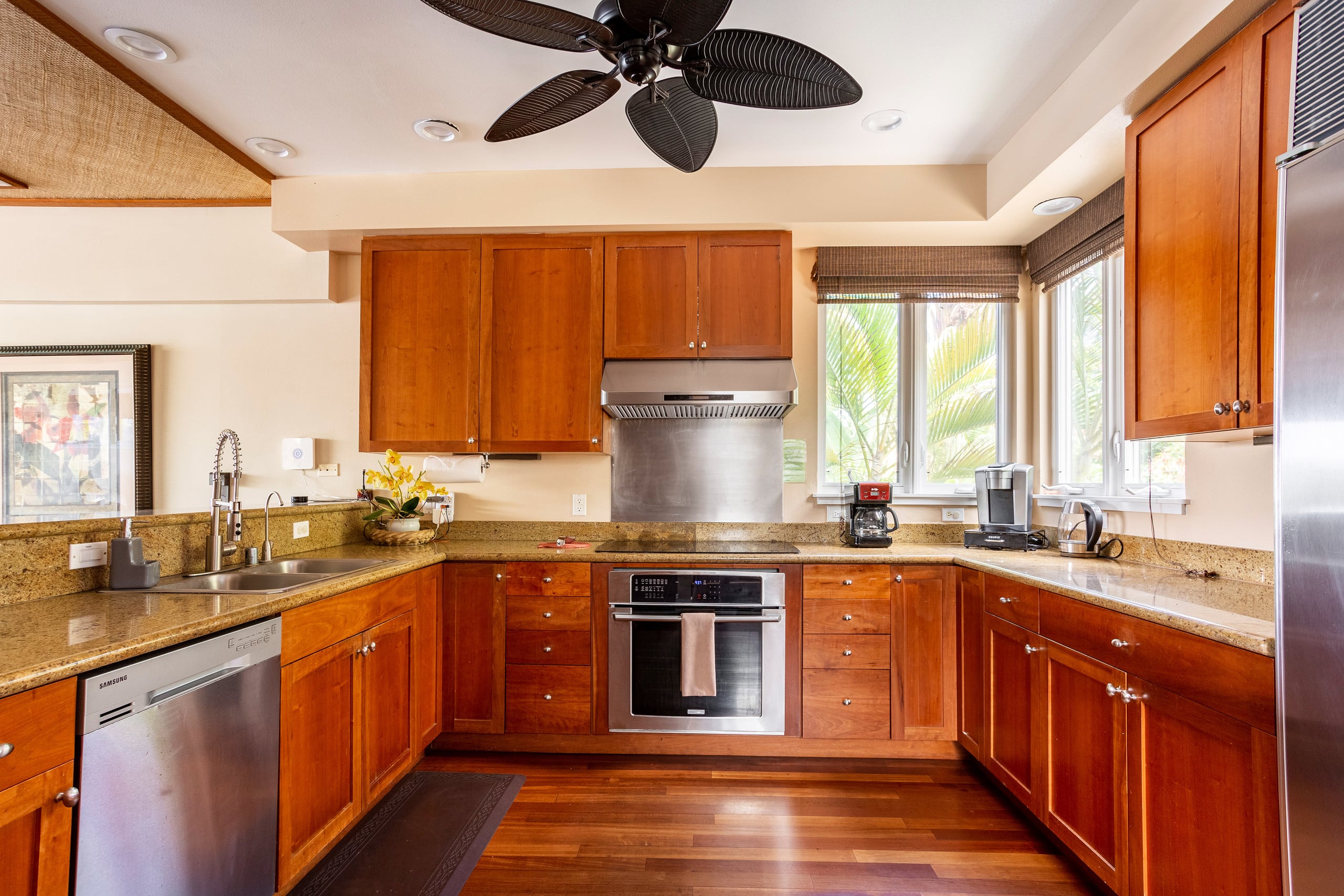 Home in Kailua-Kona · ★4.97 · 3 bedrooms · 3 beds · 3.5 baths - Image 7